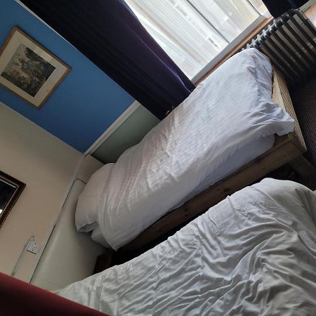 דובר Les Fleurs Accommodation מראה חיצוני תמונה