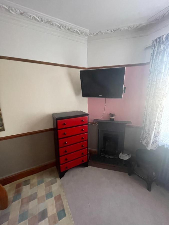 דובר Les Fleurs Accommodation מראה חיצוני תמונה